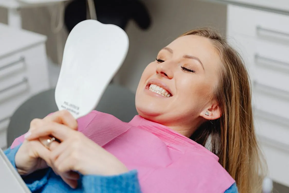 Woman with dental pain