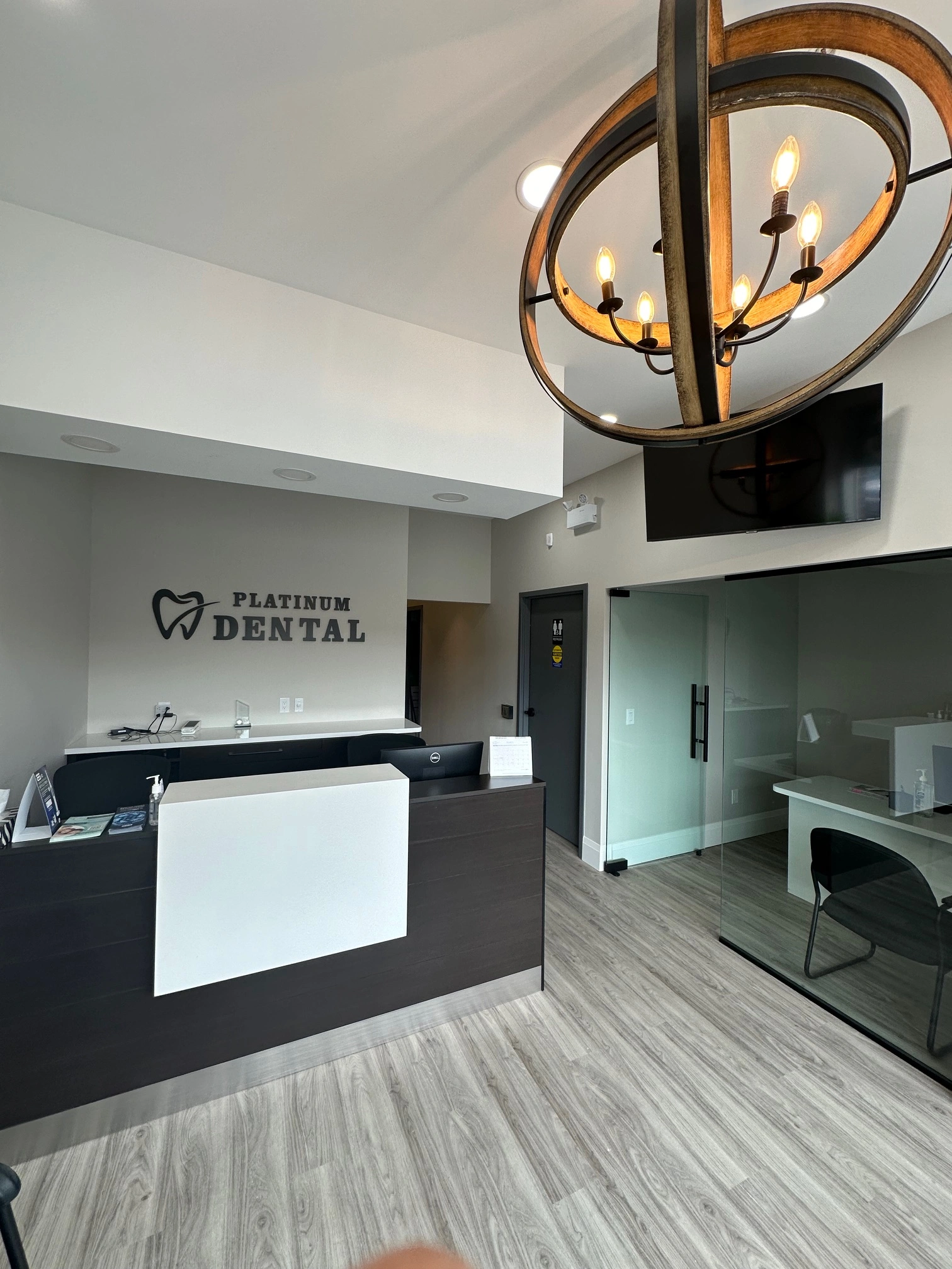 Platinum Dental Office Entrance